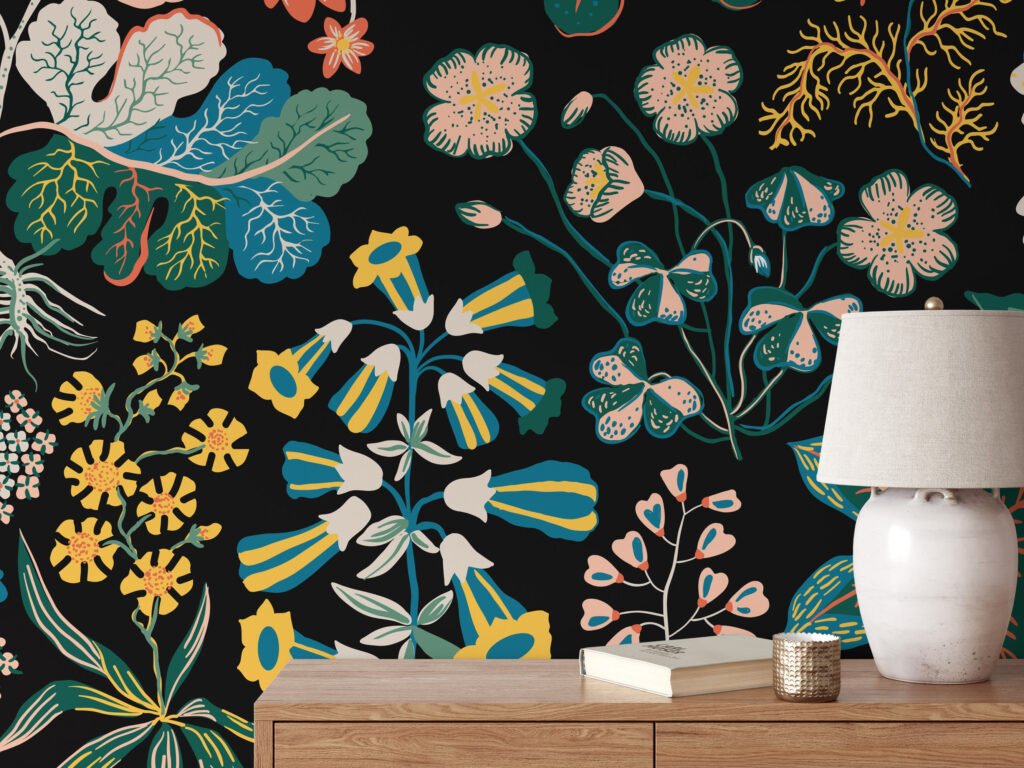 Koyu Zemin Üzerine Şık Düz Stil Çiçek Desenli Duvar Kağıdı Çiçekli Duvar Kağıtları 2